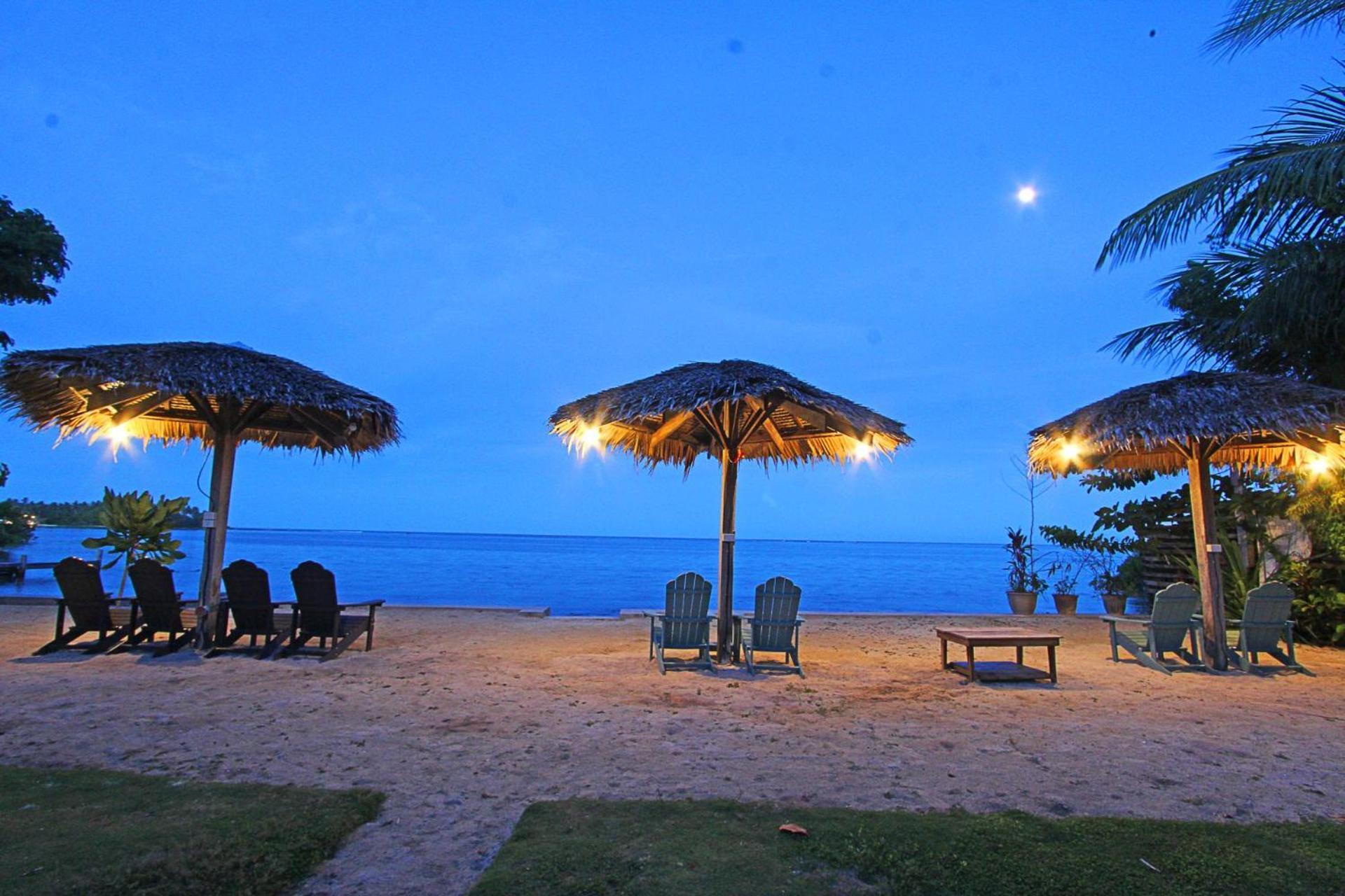 Jonas And Twins Resort General Luna  Εξωτερικό φωτογραφία